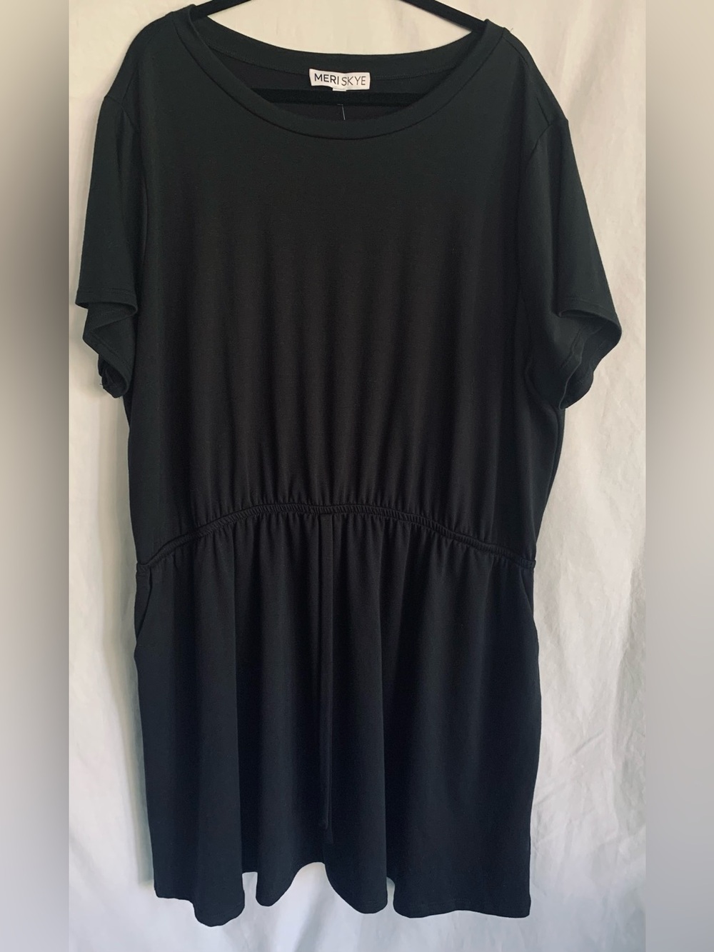 NWT Meri Skye Black Short Sleeve Cinched-Waist Dress